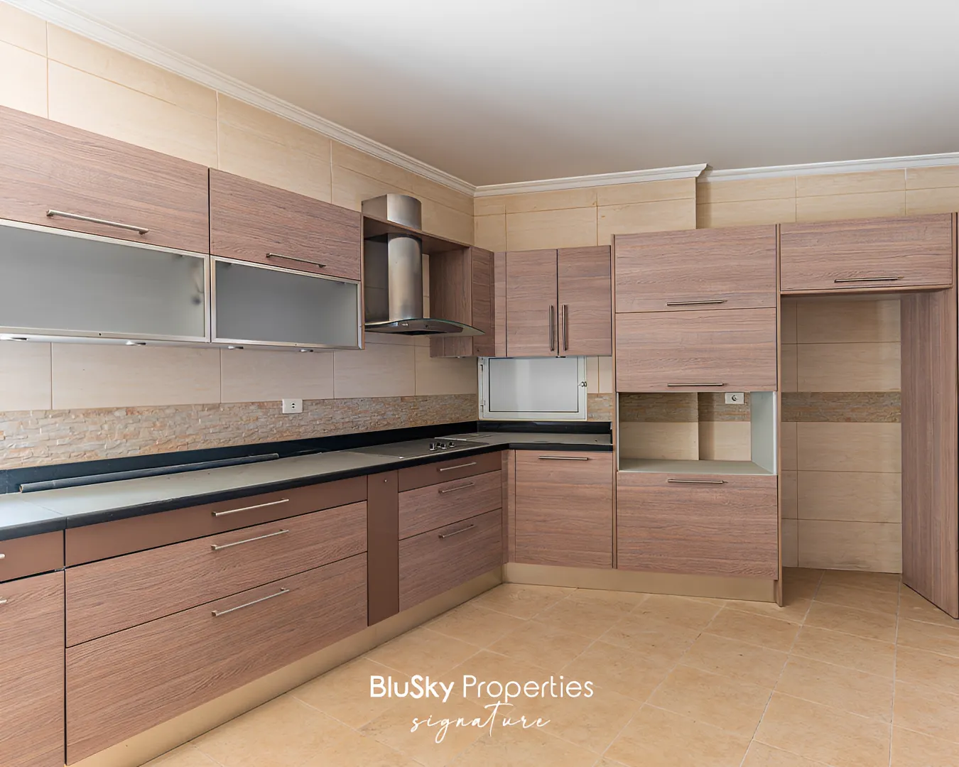 Apartment for sale in Ain Saadeh