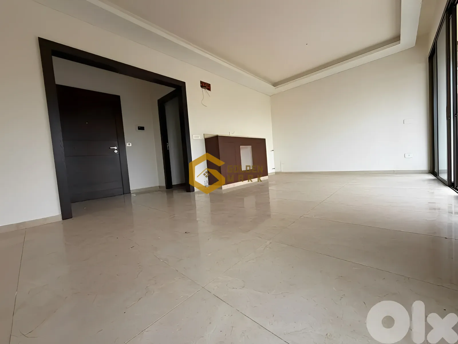 Apartment for Sale in Blat - 3 bed, 3 bath