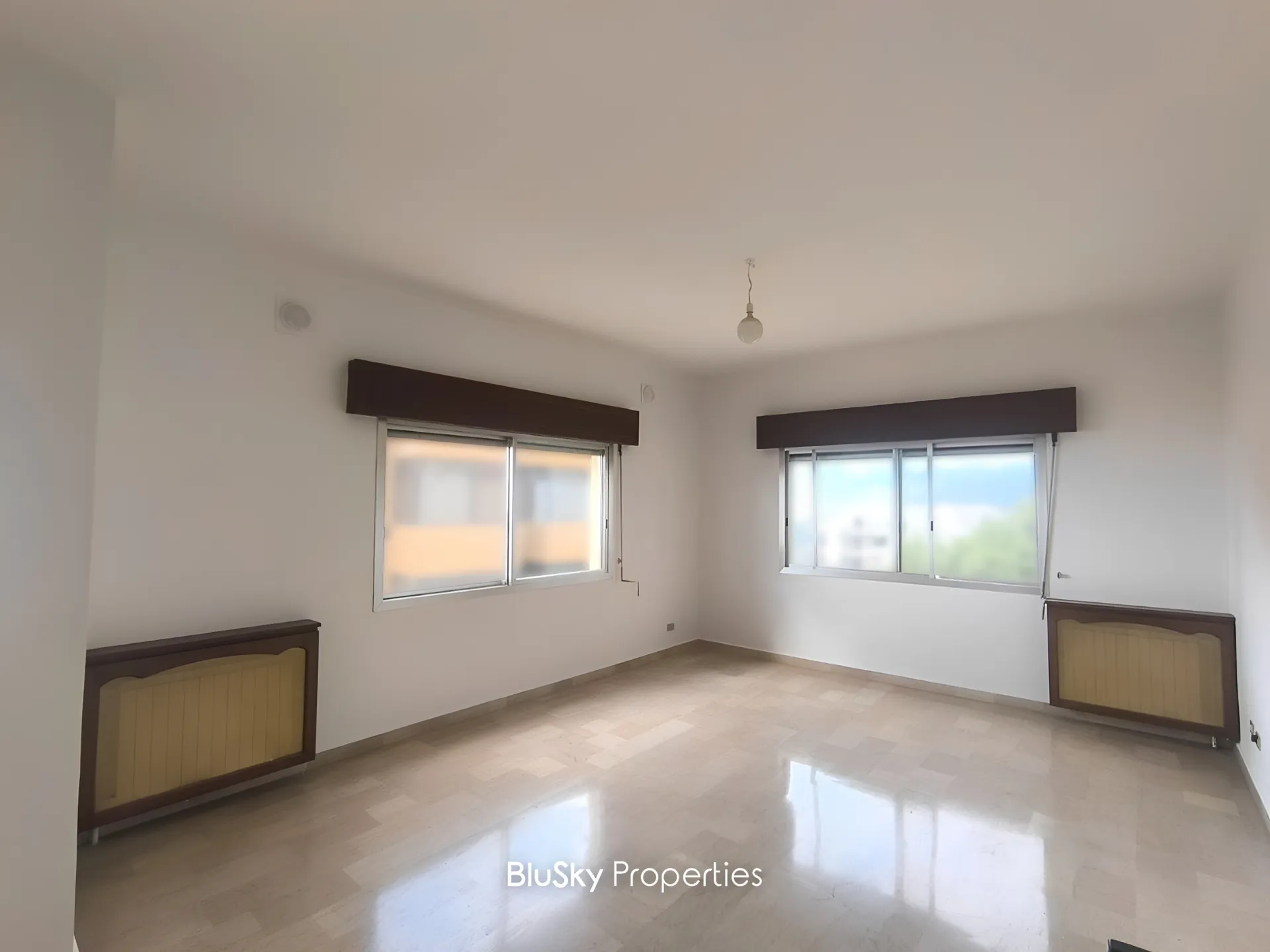 Apartment for sale in Mazraat yachoua, lebanon - 3 bed, 2.0 bath