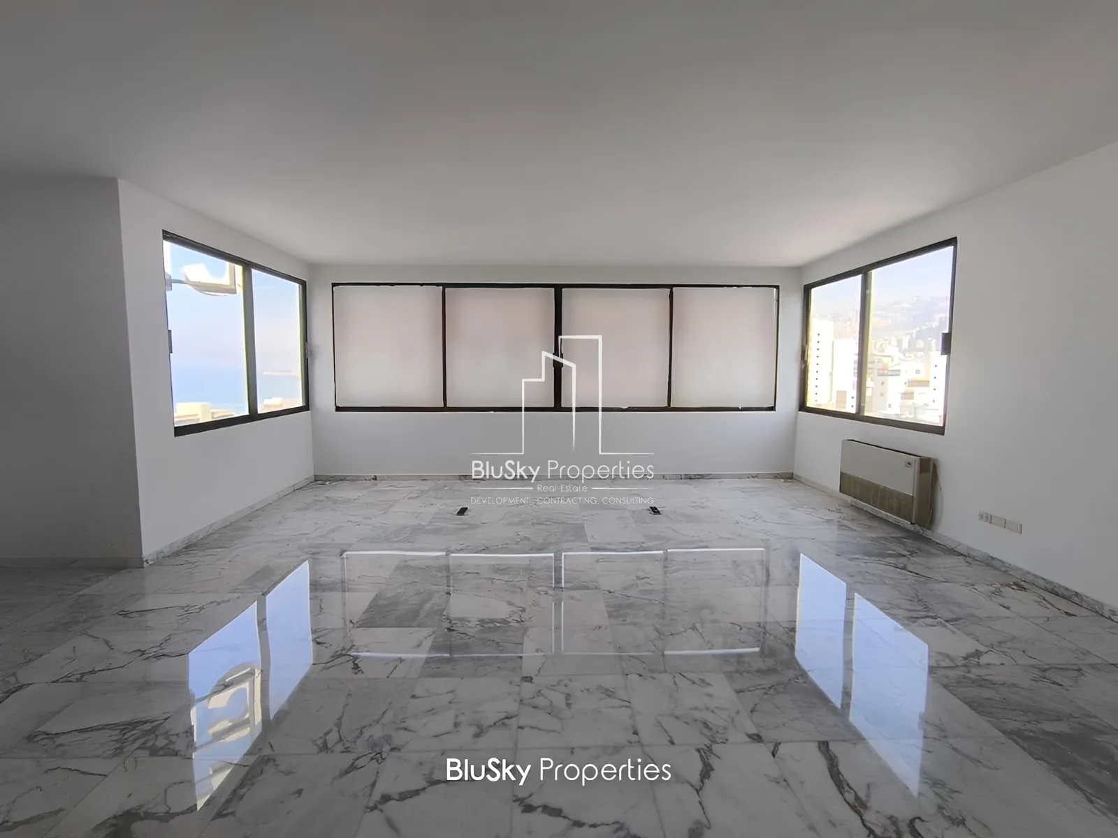 Office for sale in Zalka