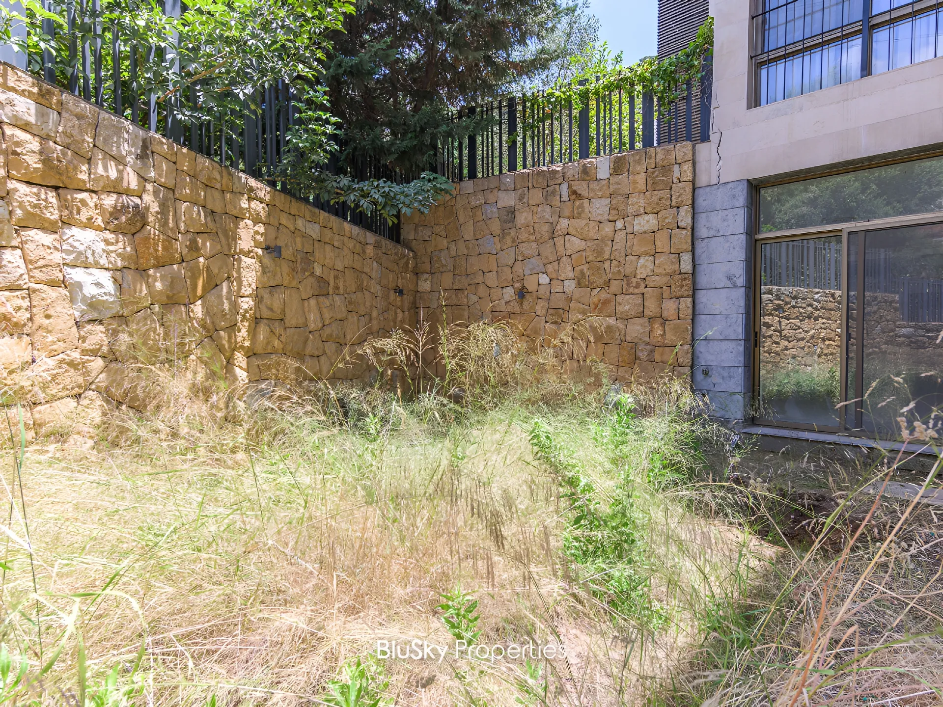Apartment for Sale in Mansourieh - 3 bed, 3 bath