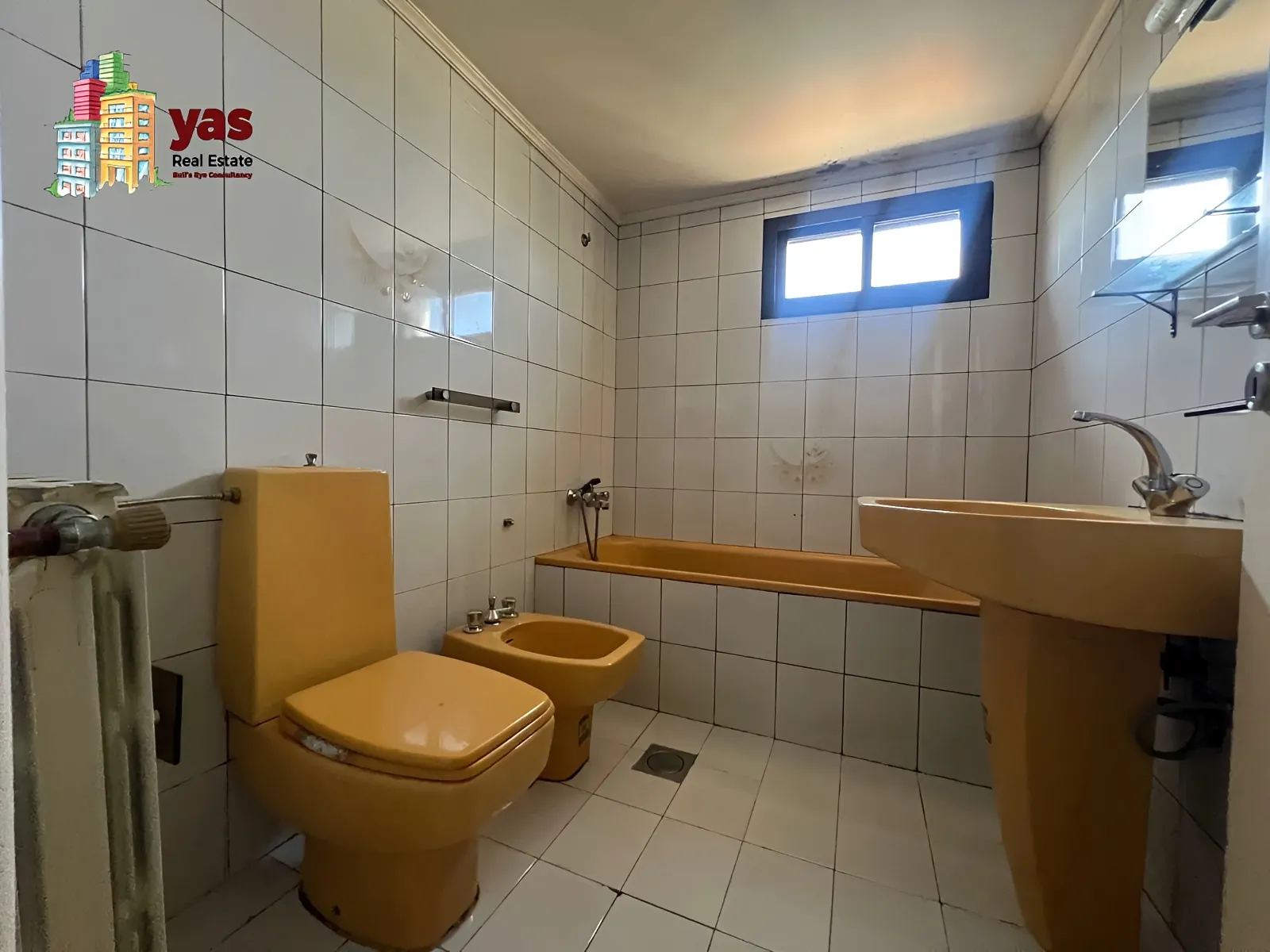 Apartment for Rent in Adonis - 3 bed, 4 bath