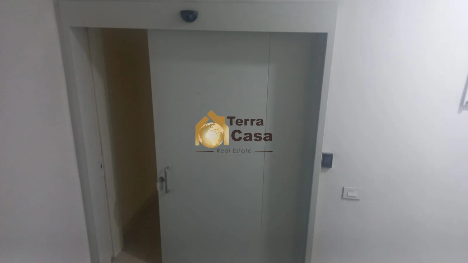 Commercial for rent in El Metn, Lebanon