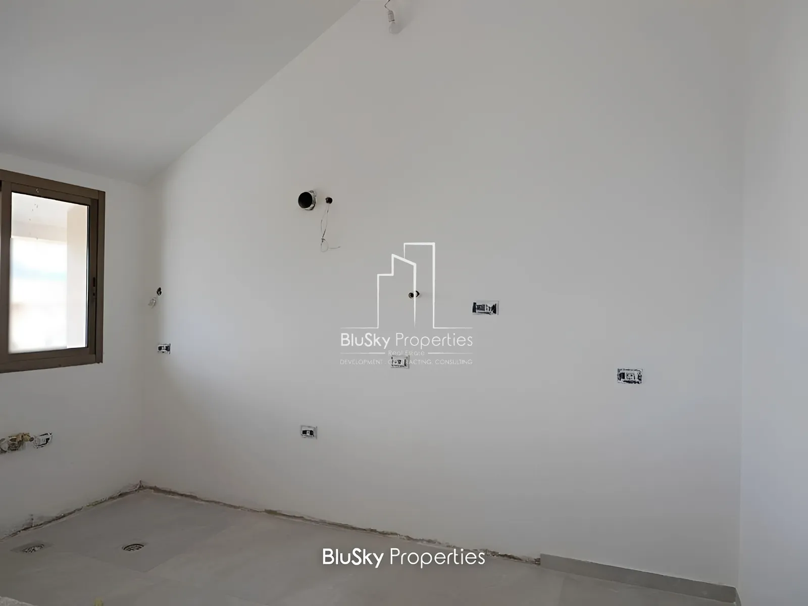 Apartment for Sale in Fatka - 2 bed, 3 bath