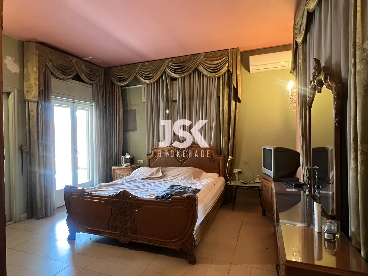 Apartment for Sale in Achrafieh