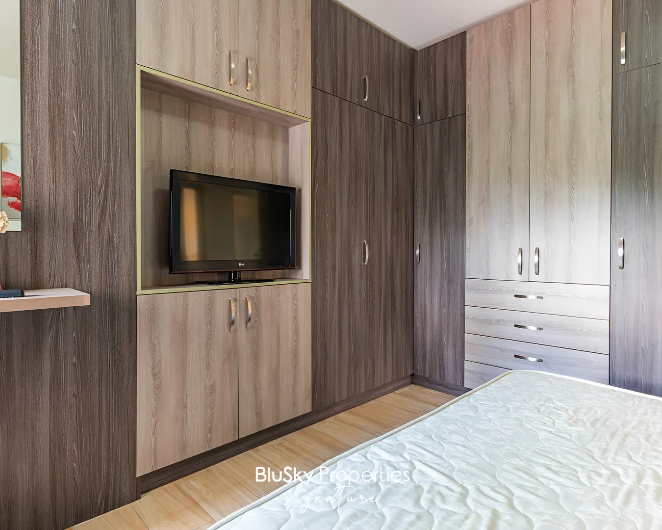 Apartment for sale in Mansourieh
