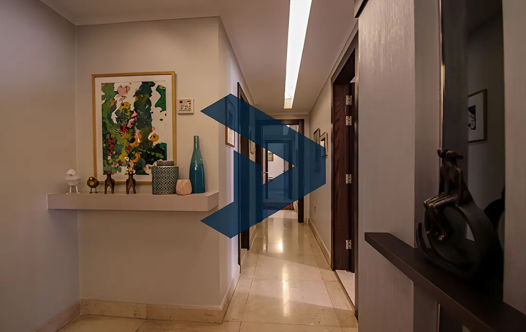Apartment for sale in Ain El Mraiseh, Beirut, Lebanon