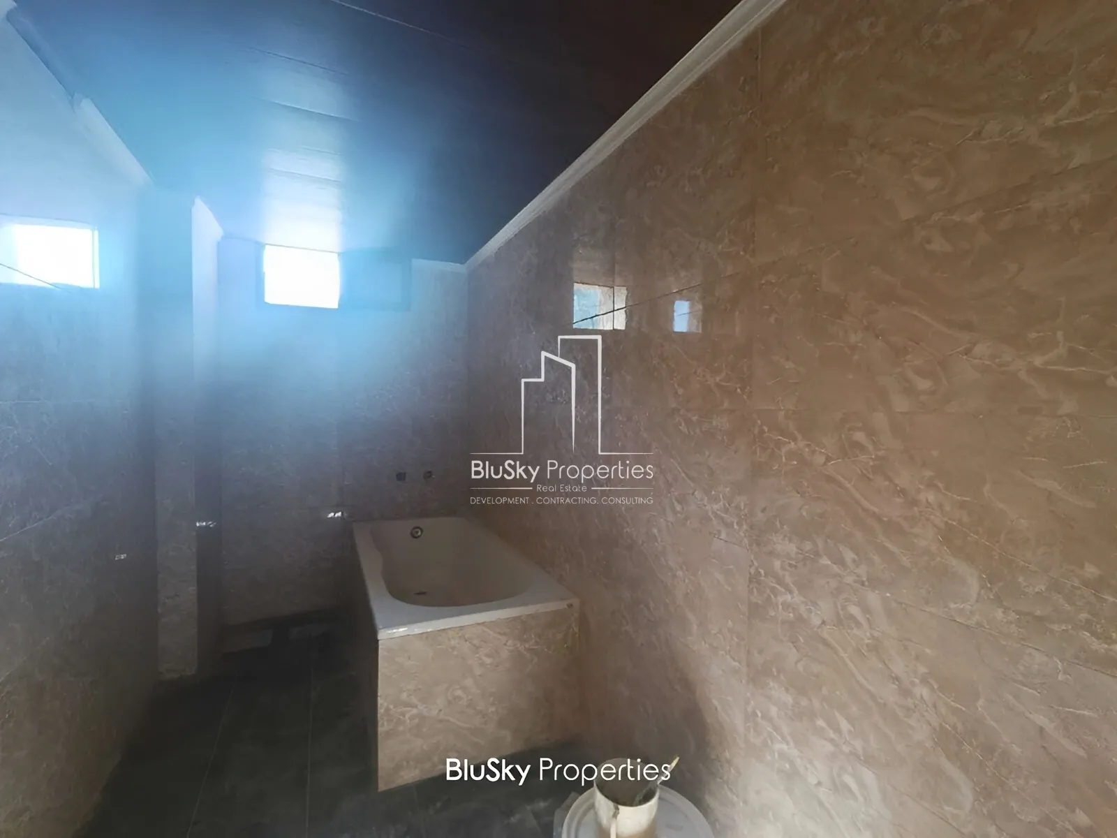 Apartment for Sale in Ghedress