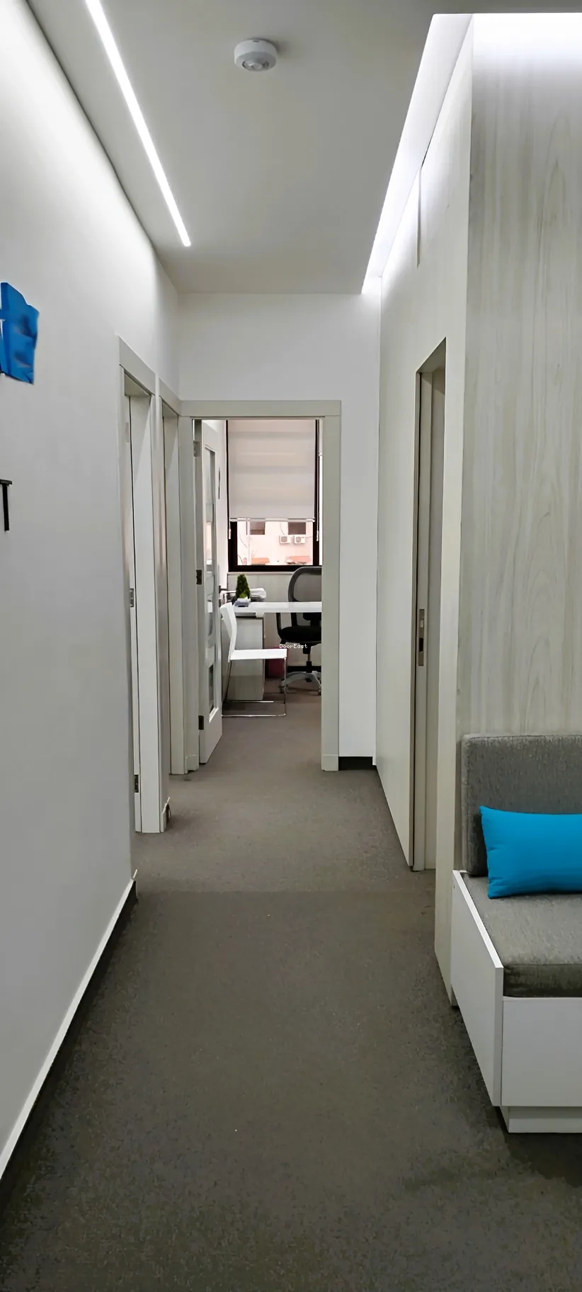 Office for rent in Ain El Remmaneh, Lebanon