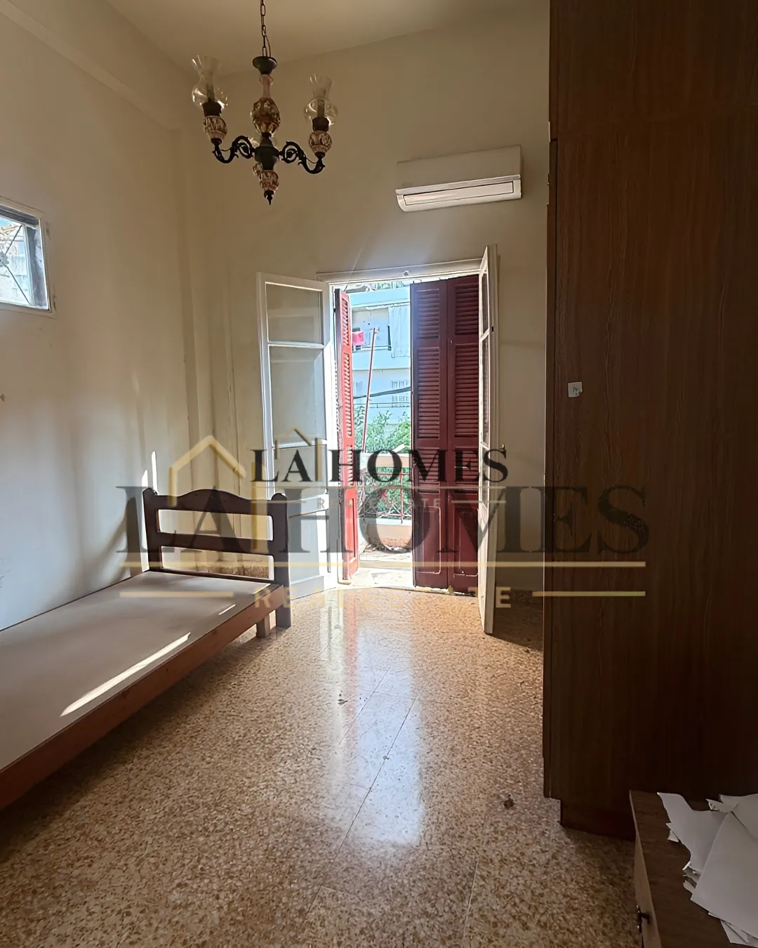 Apartment for sale in Furn El Chebak