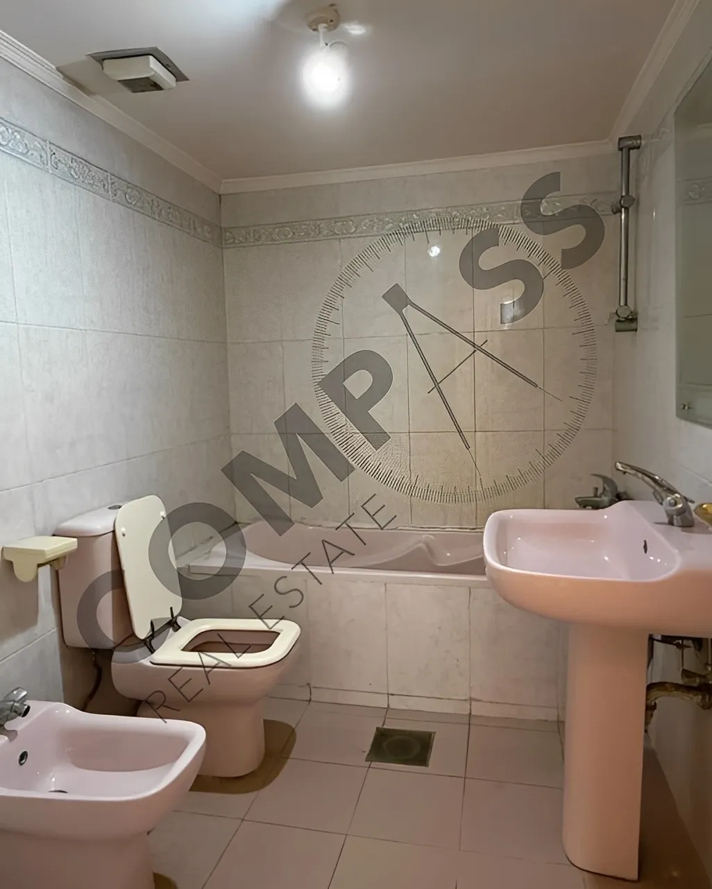 Apartment for Sale in Tallet Khayat, Beirut, Lebanon