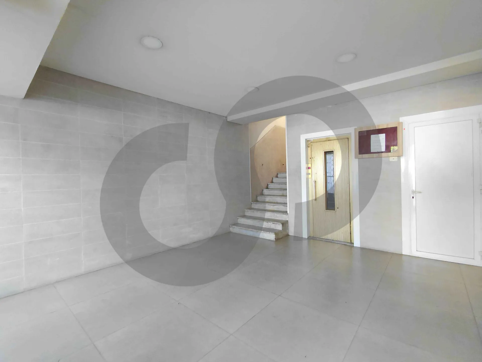 Apartment for Sale in Jdeideh