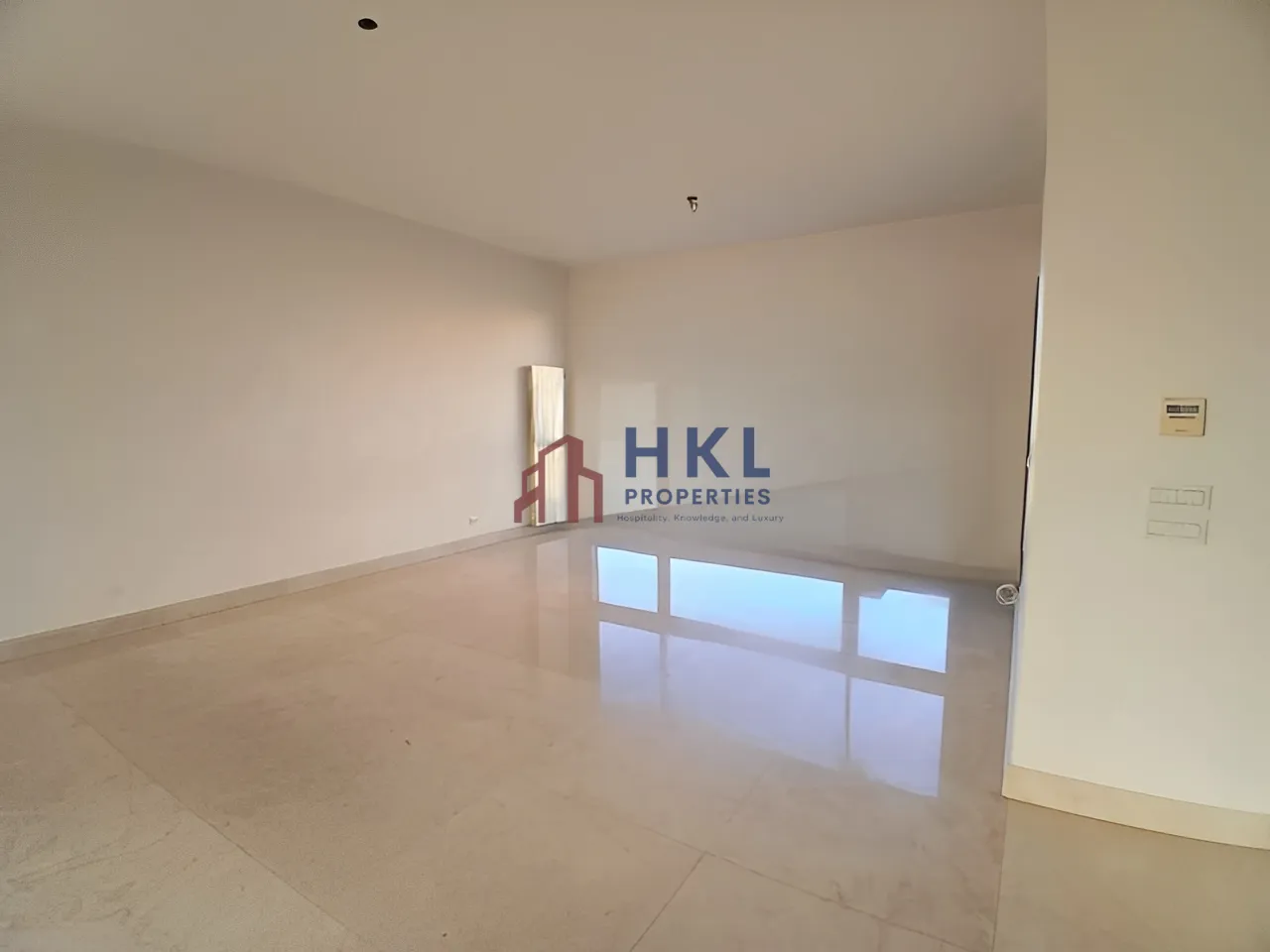 Apartment for Sale in Verdun, Bayrut, Lebanon