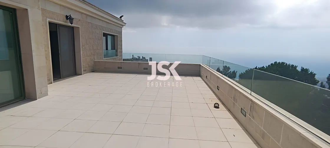 Triplex for Sale in Chnaneir, Lebanon