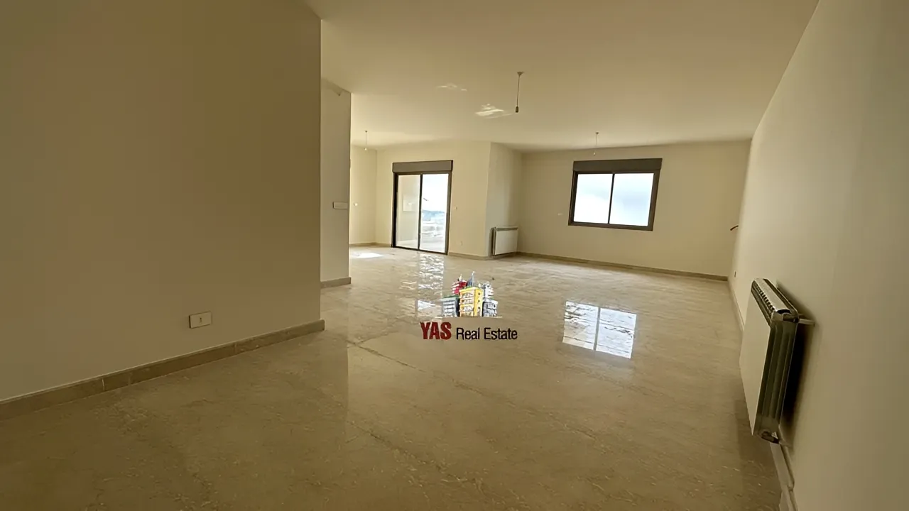 Apartment for Sale in Ajaltoun - 4 bed, 4 bath
