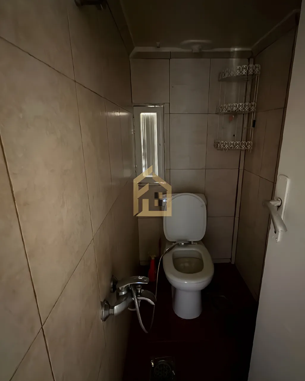 Apartment for rent in Achrafieh, Beirut, Lebanon - 1 bed, 1 bath