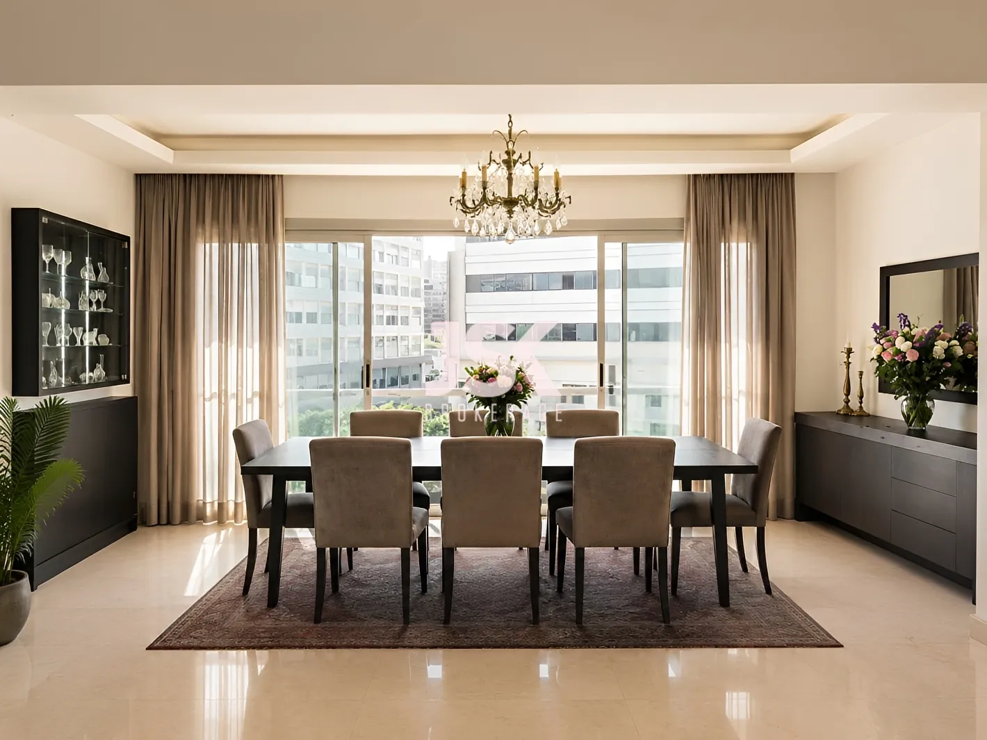 Apartment for Sale in Achrafieh - 3 bed, 4 bath