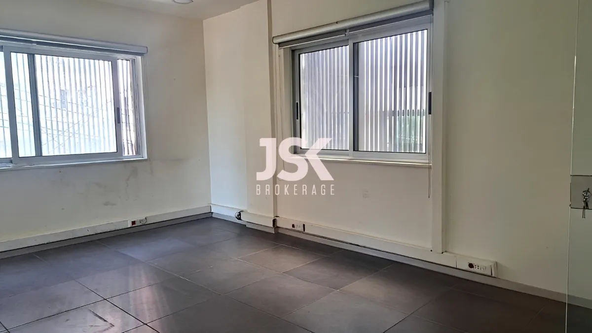 Shop for rent in Hamra, Beirut, Lebanon
