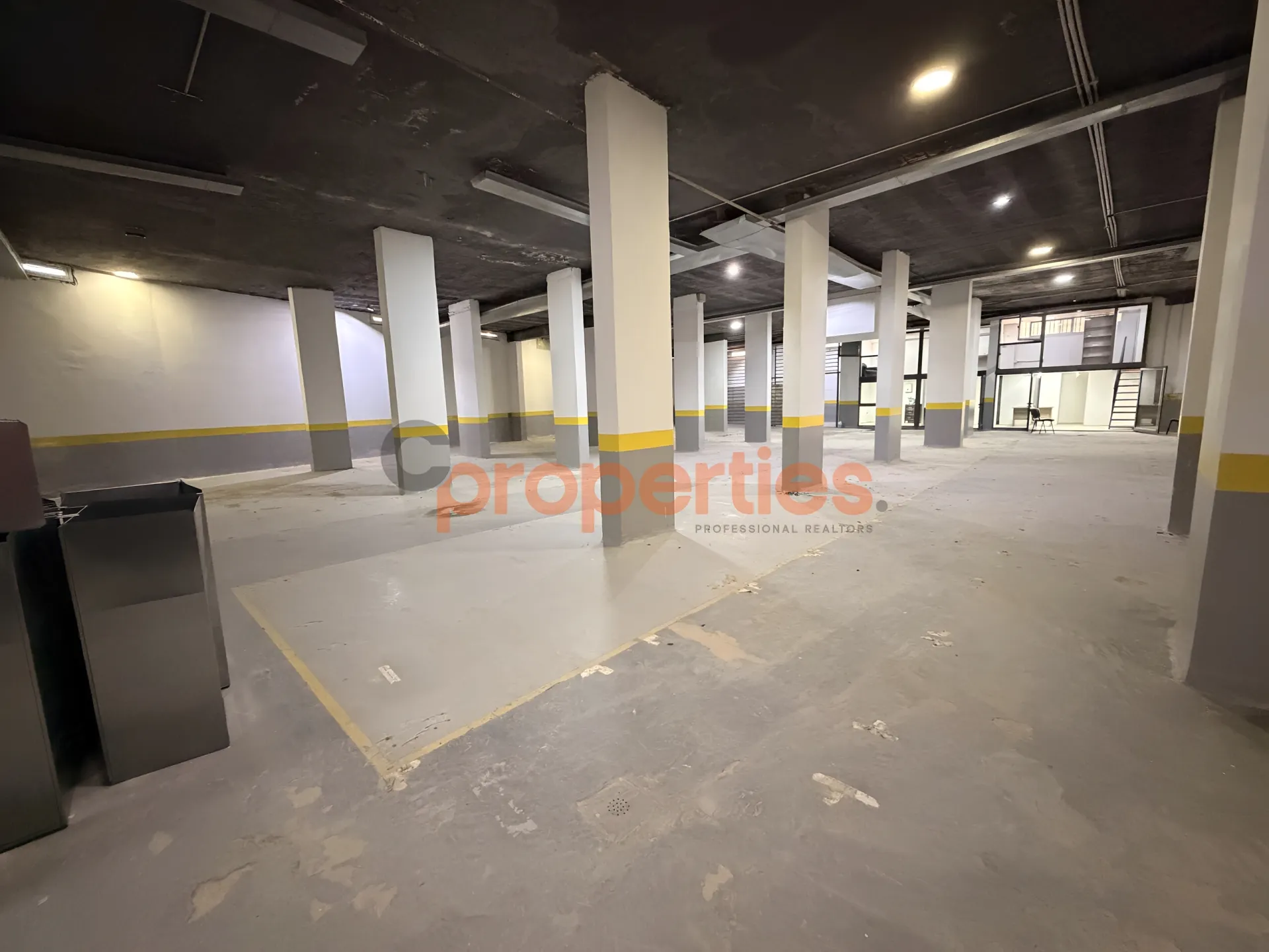 Warehouse for Rent in Naqqache