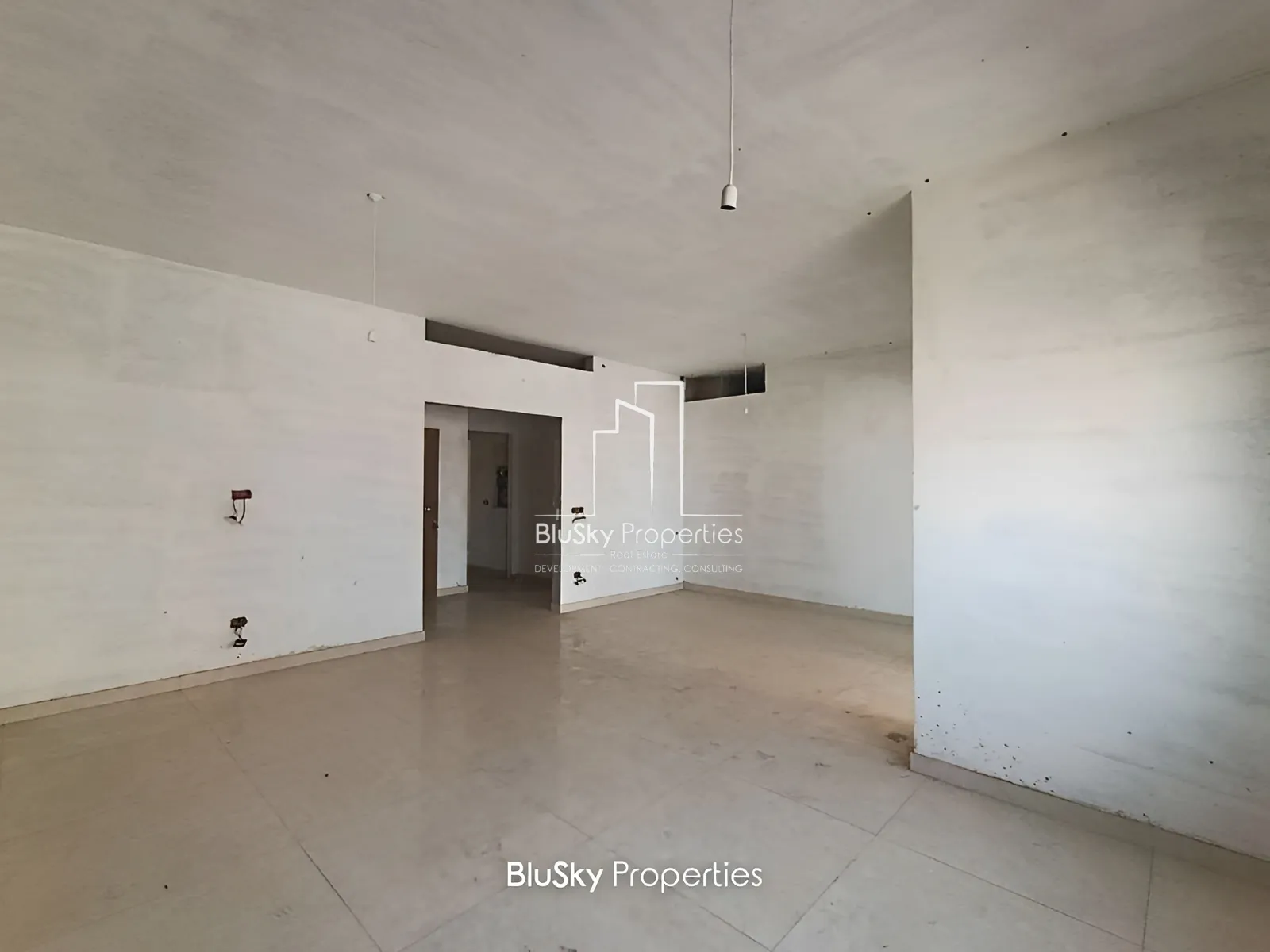 Apartment for Sale in Haret Sakher - 3 bed, 5 bath
