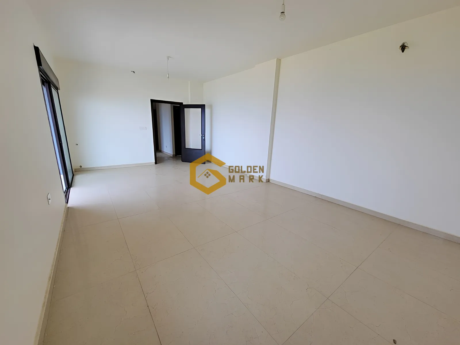 Apartment for Sale in Halat - 3 bed, 3 bath