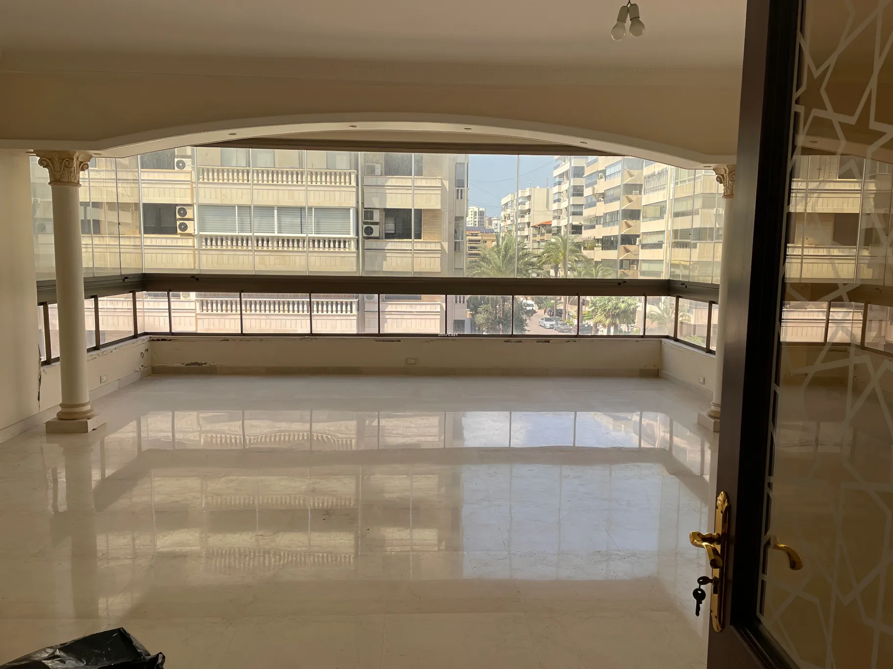 Apartment for sale in Jnah
