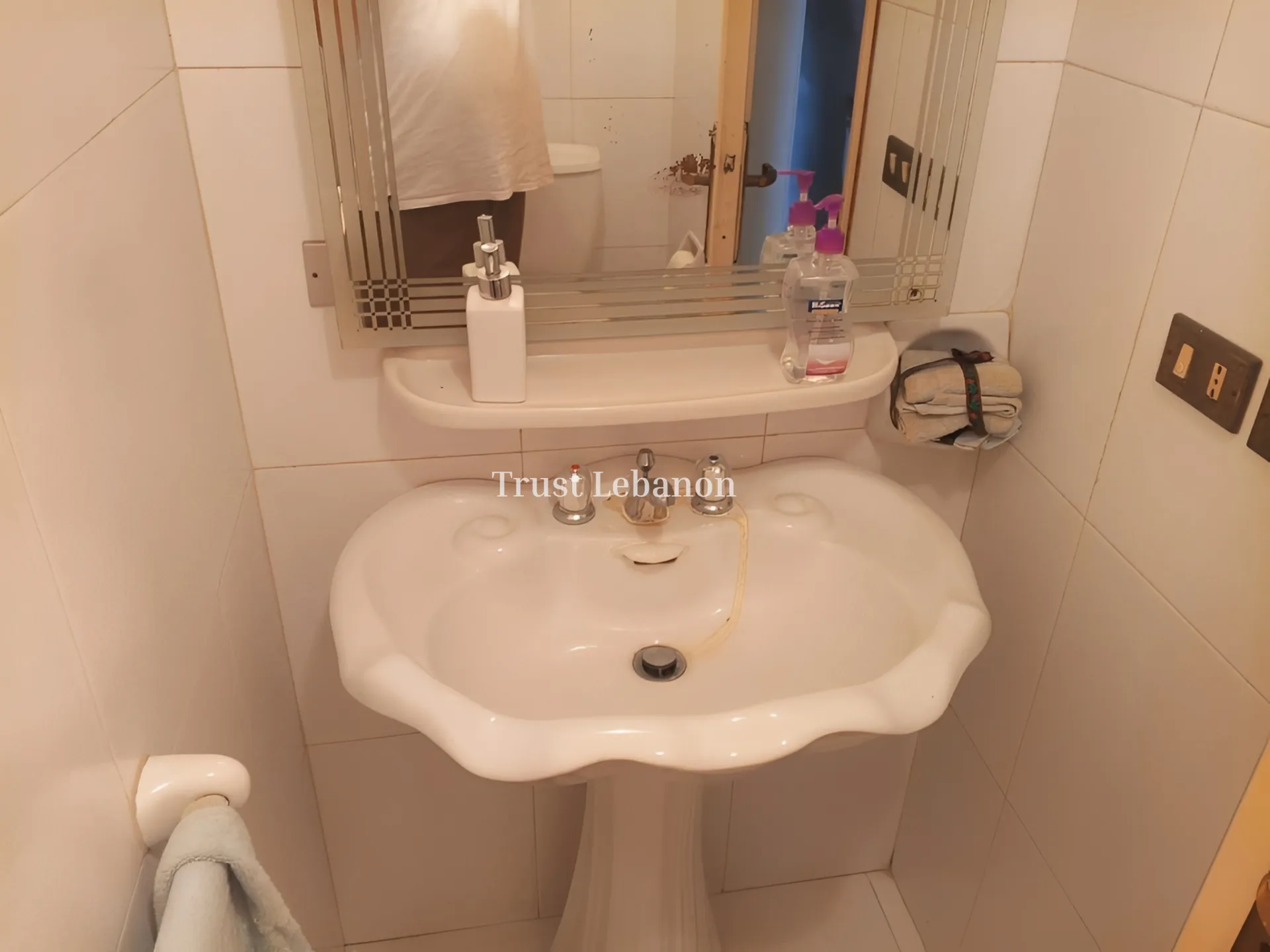 Apartment for sale in Corniche el Mazraa, Beirut, Lebanon