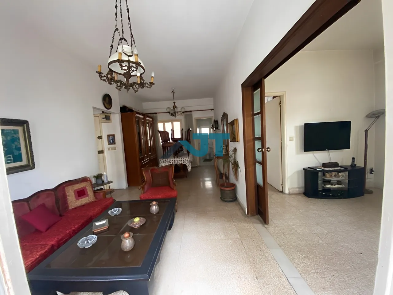 Apartment in Abdul wahab el inglizi, beirut, lebanon - 1 bed, 1.5 bath