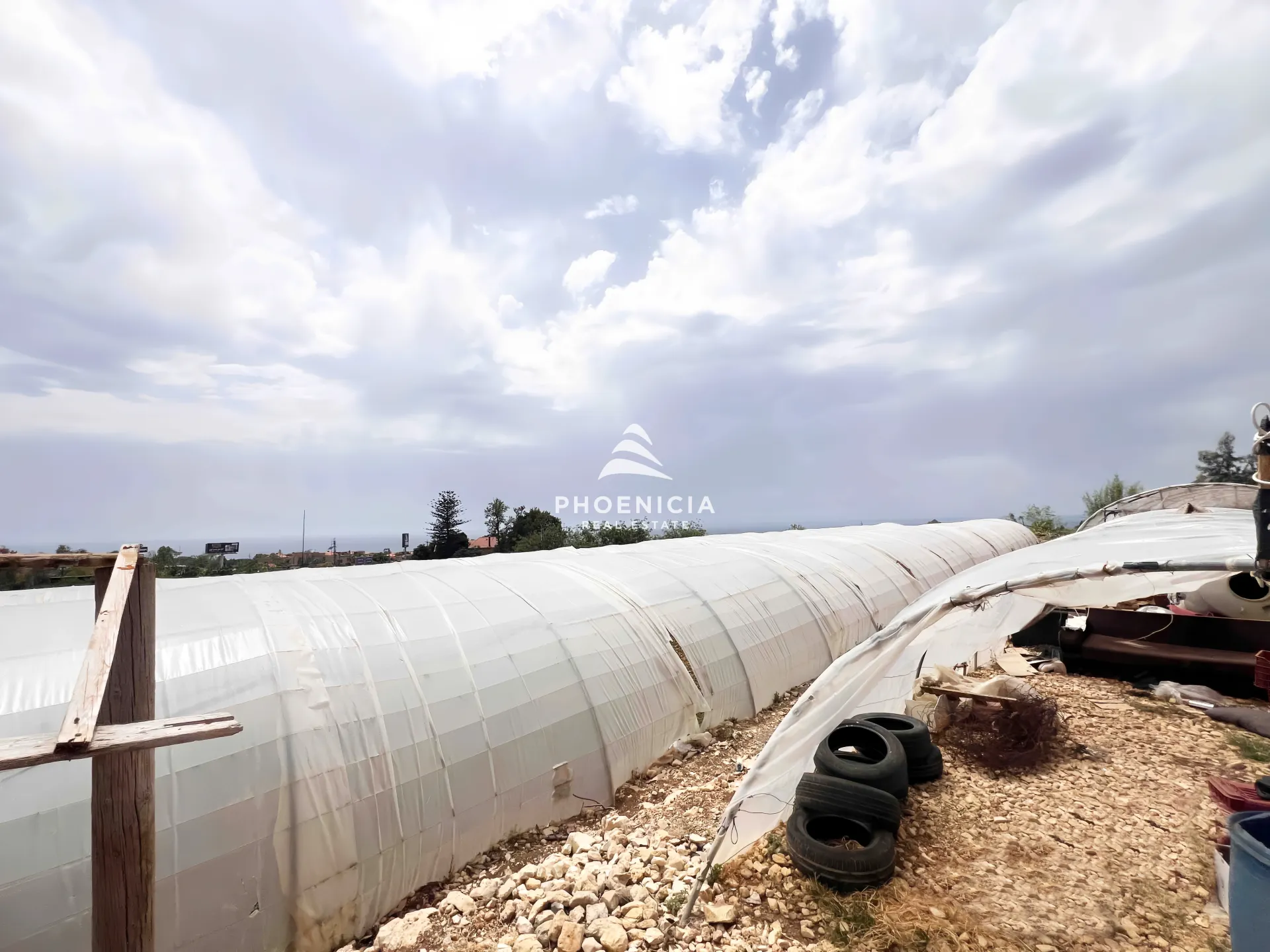 Land for Sale in Qartaboun