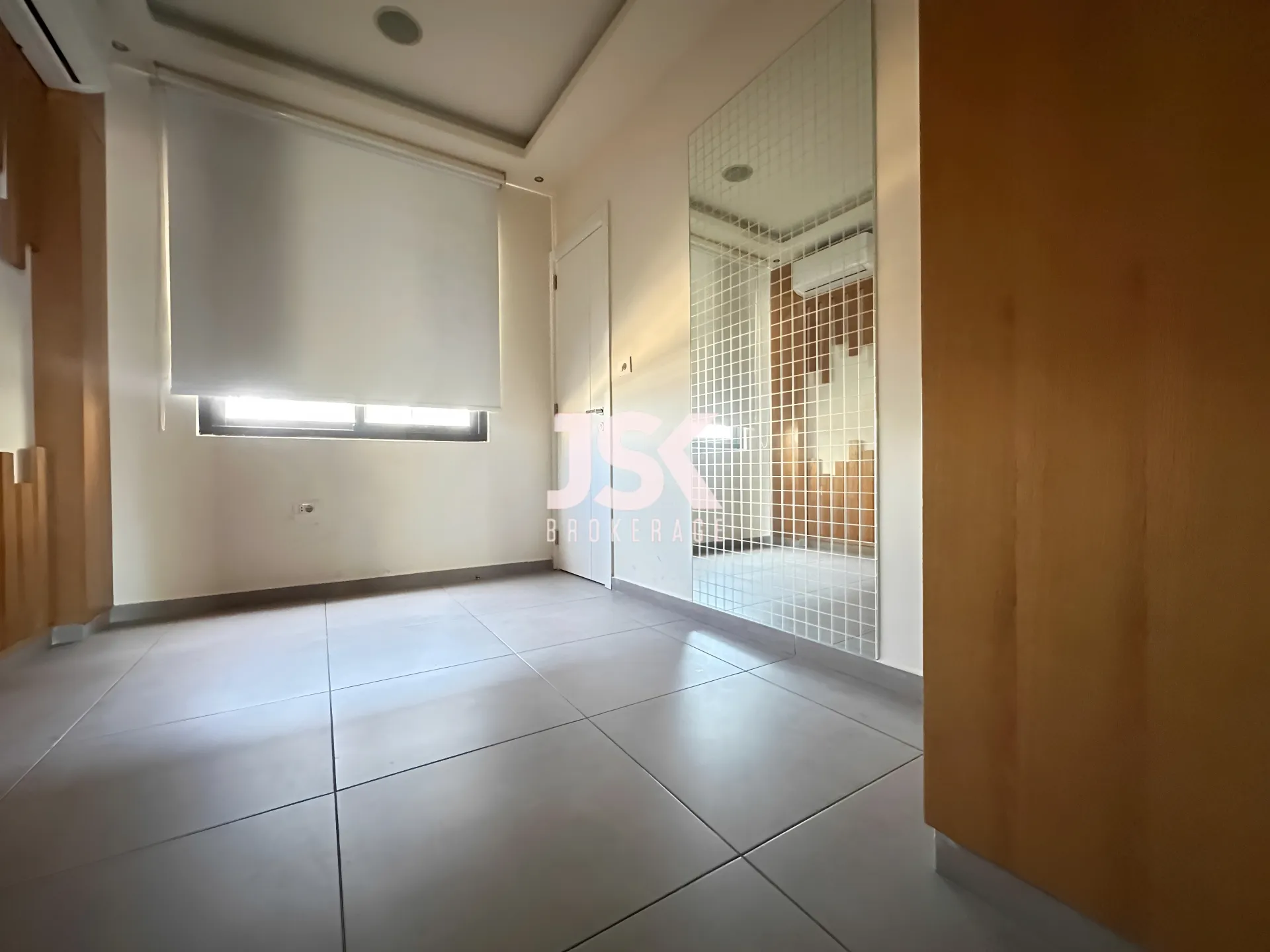 Office for Rent in Saifi Village