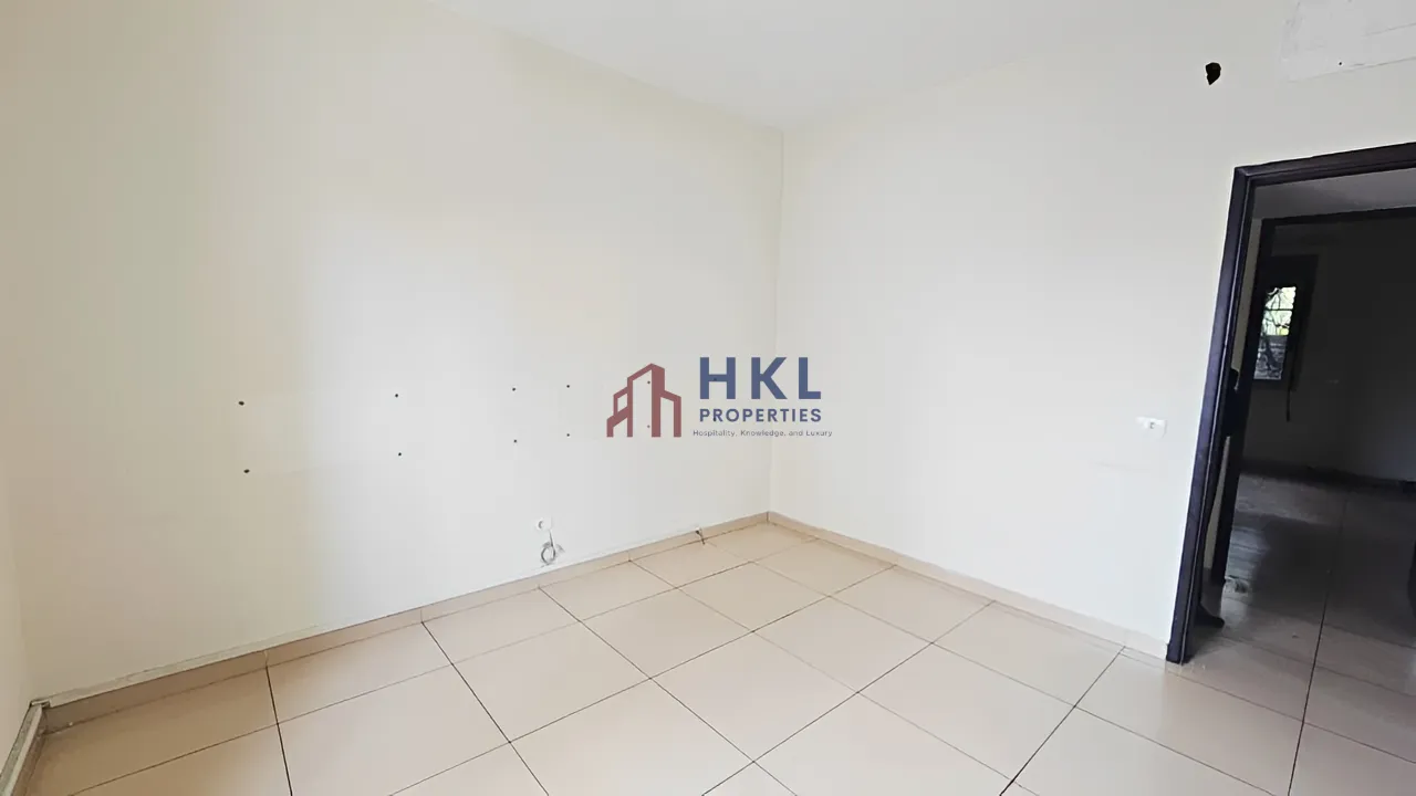 Office for rent in Sin El Fil, Lebanon