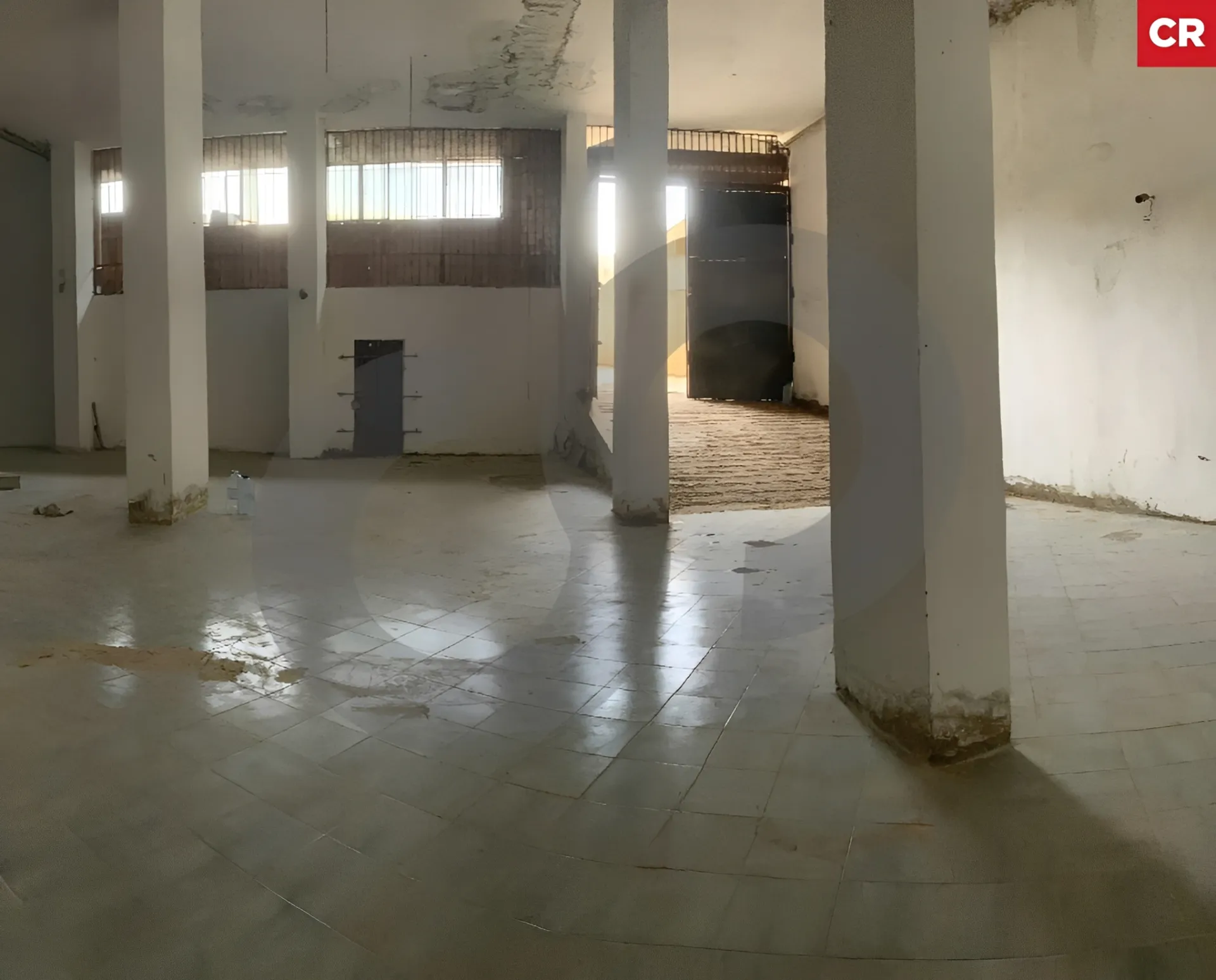 Warehouse for sale in Fanar