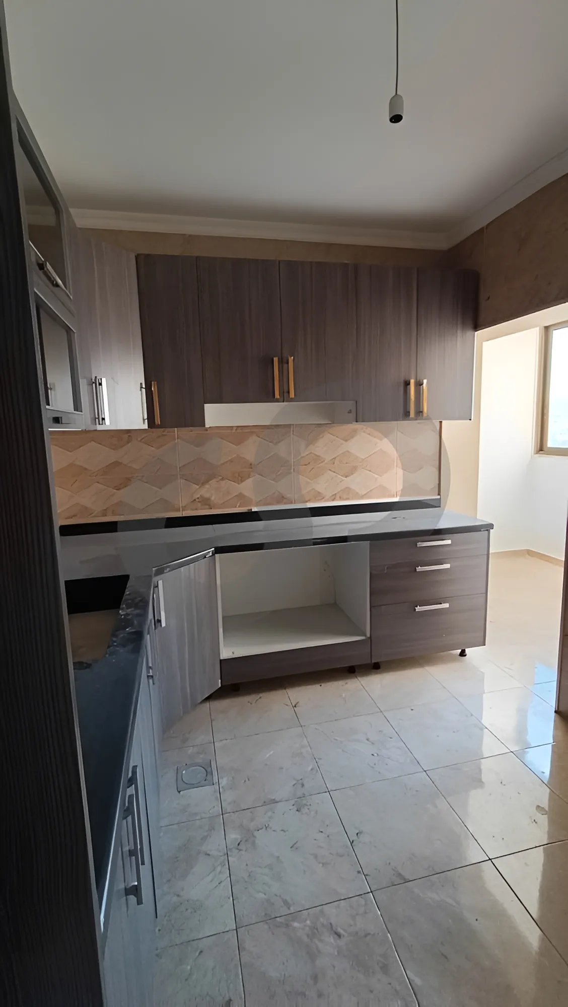 Apartment for Sale in Ras Al Naba'a - 3 bed, 3 bath