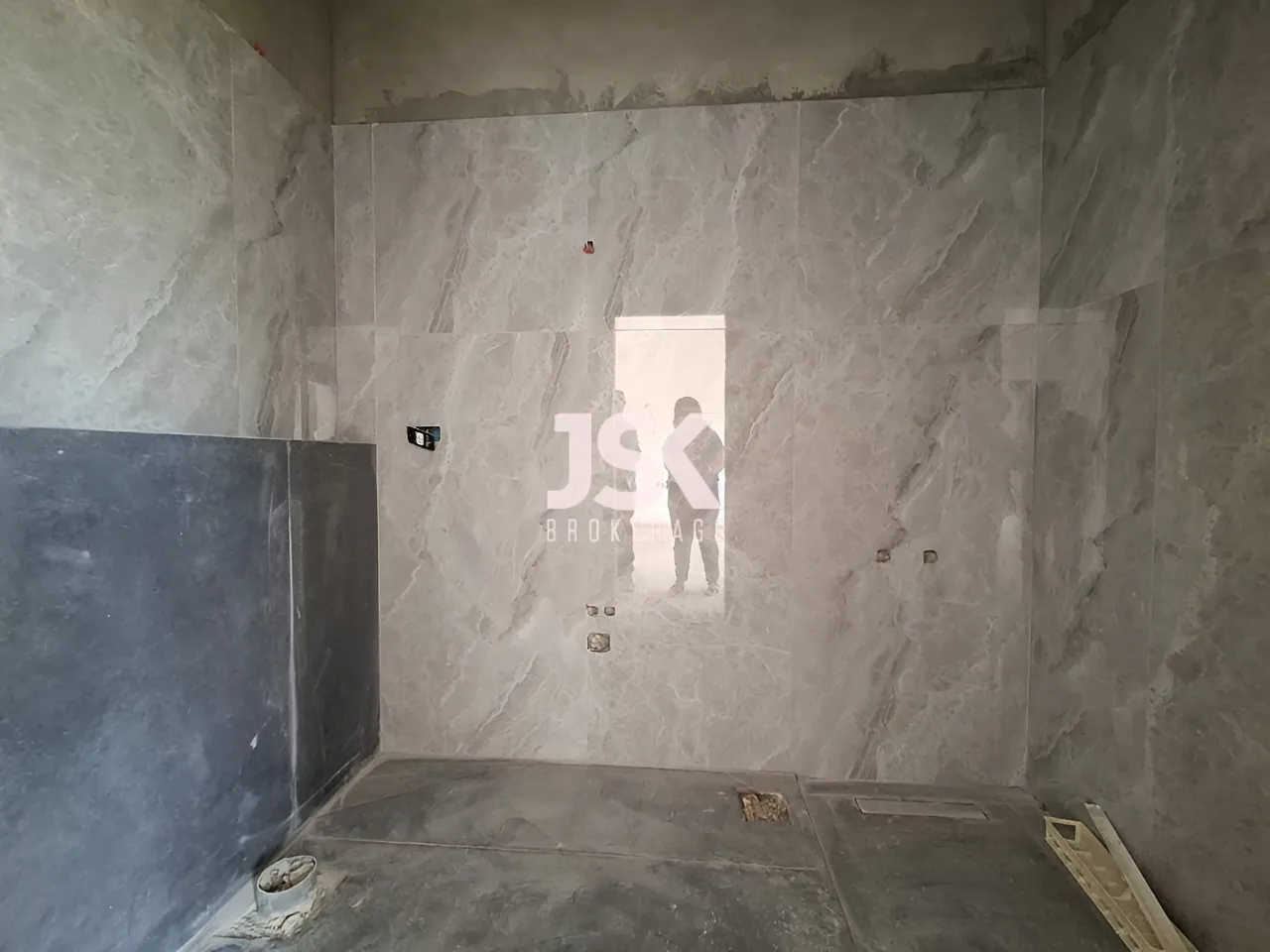 Apartment for Sale in Ghadras