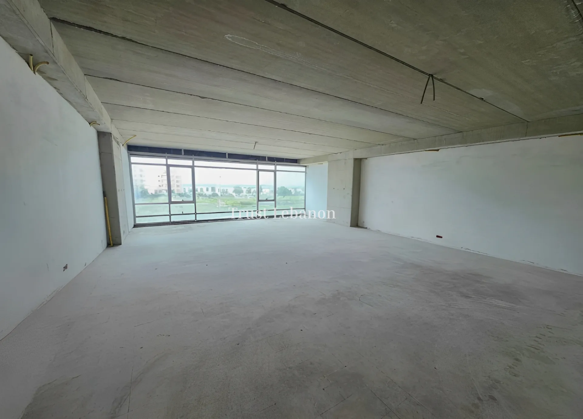 Office for rent in Dbayeh, Lebanon