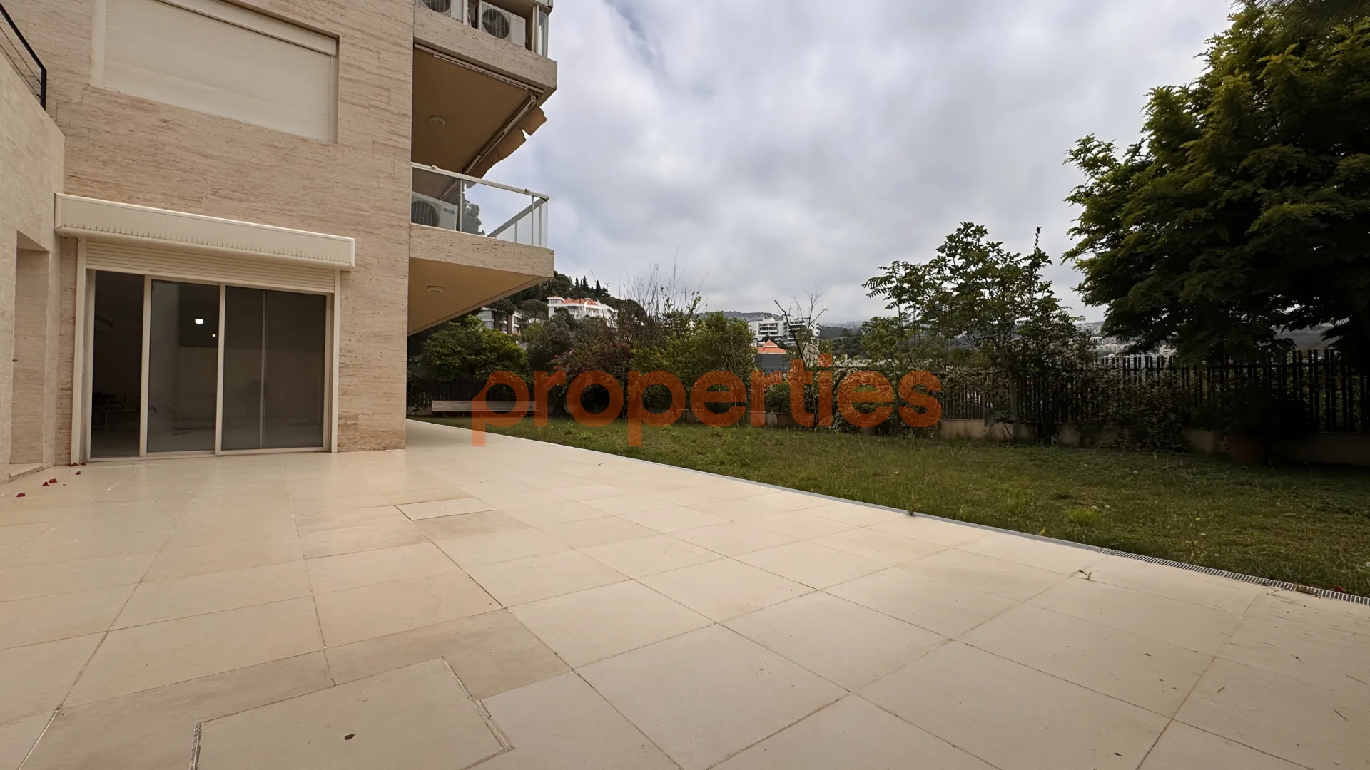 Apartment for Sale in Naqqache