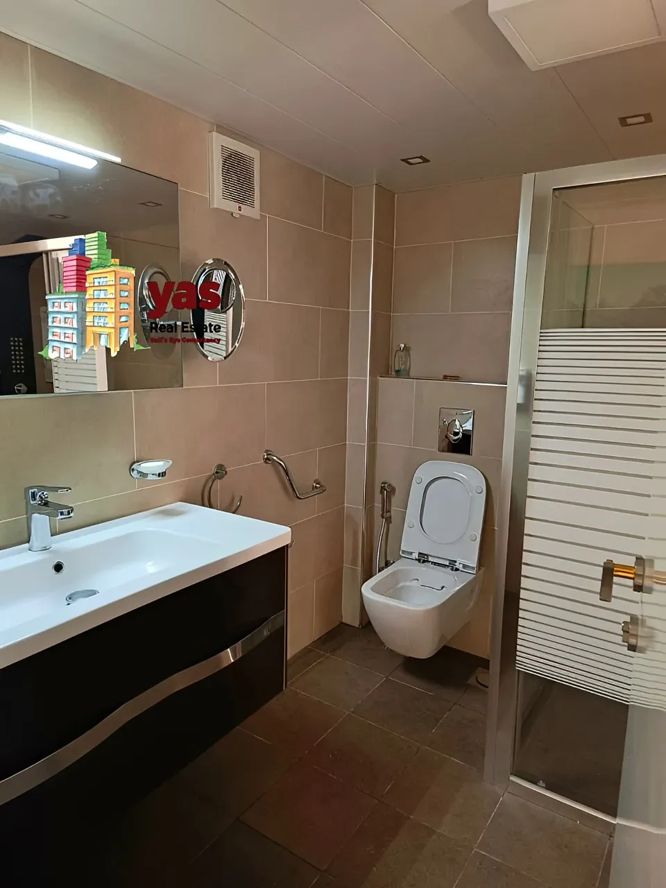 Apartment for Rent in Adonis - 3 bed, 3 bath