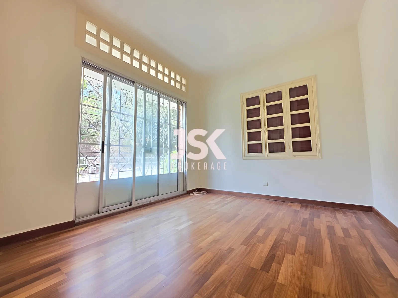 Apartment for Sale in Mar Takla