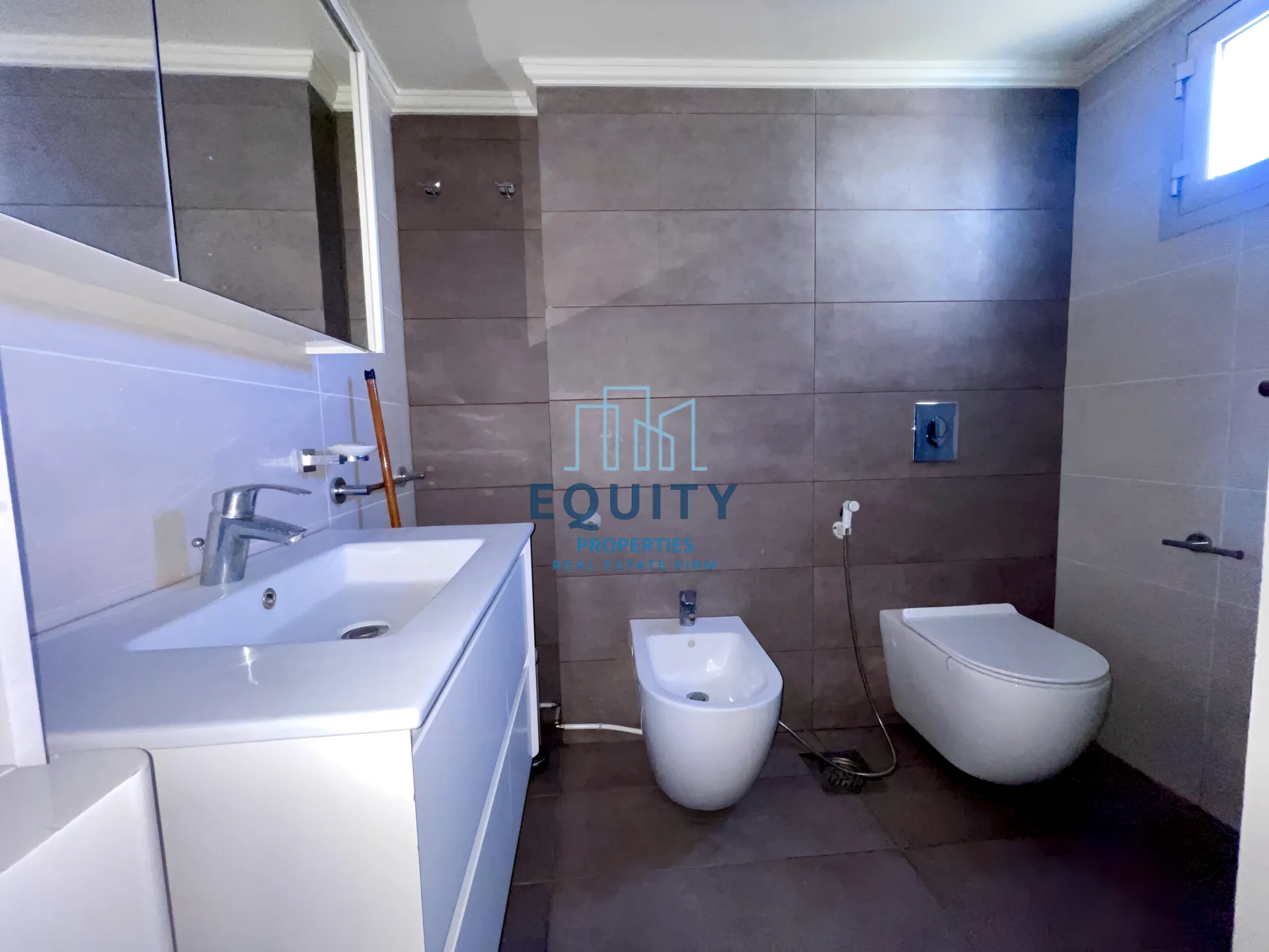 Apartment for Rent in Kaslik