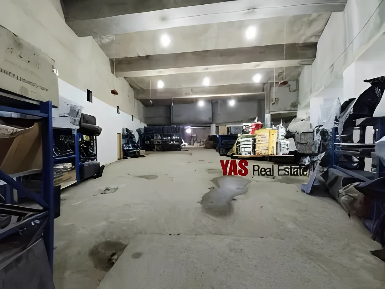 Warehouse for sale in Jounieh