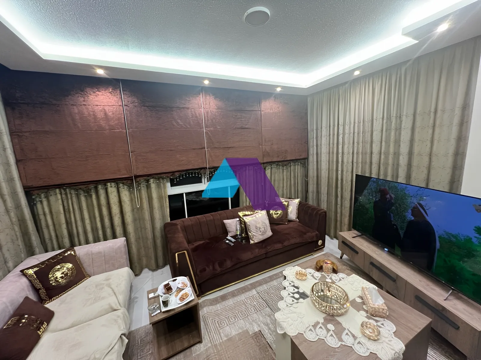 Apartment for Sale in Forn El Chebbak - 3 bed, 3 bath