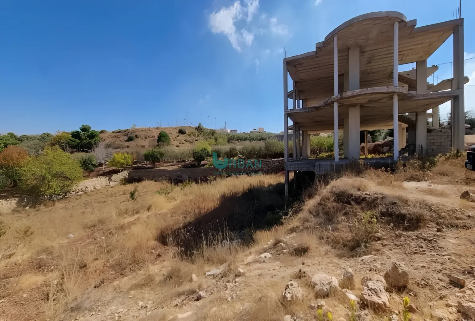 Land in Tartij, lebanon