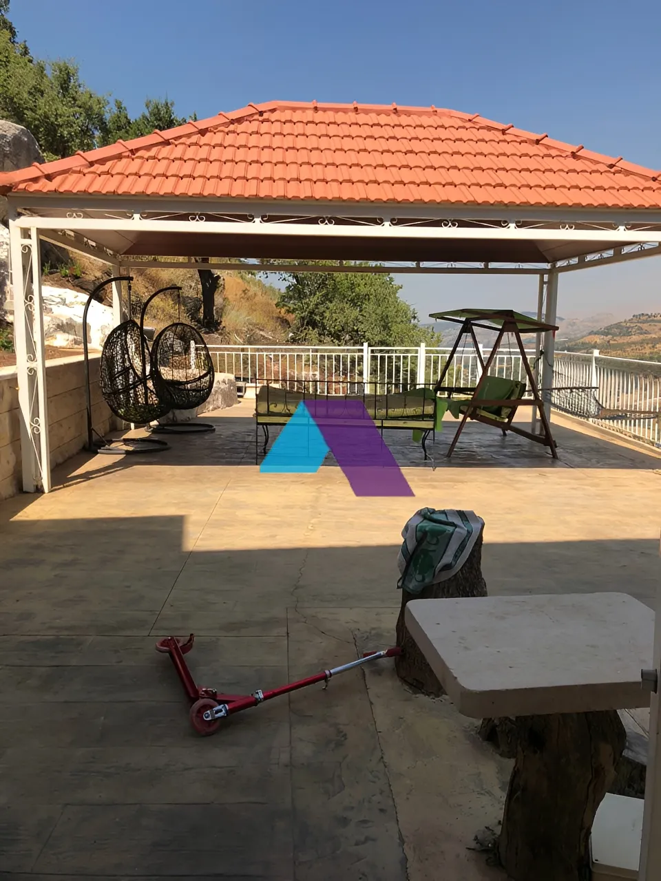 Villa for Sale in Laqlouq