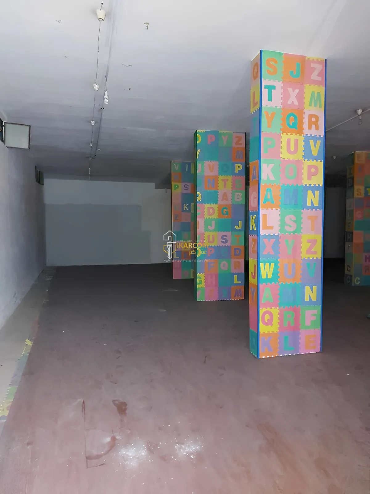 Warehouse for sale in Dekweneh