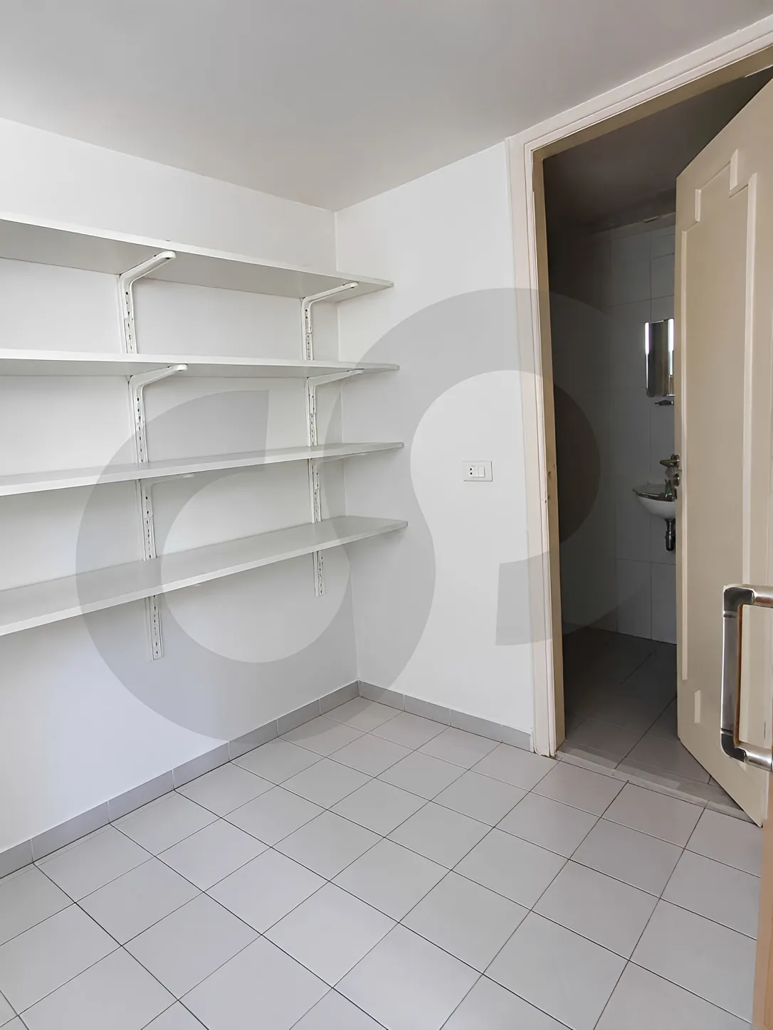Apartment for Sale in Jdeideh
