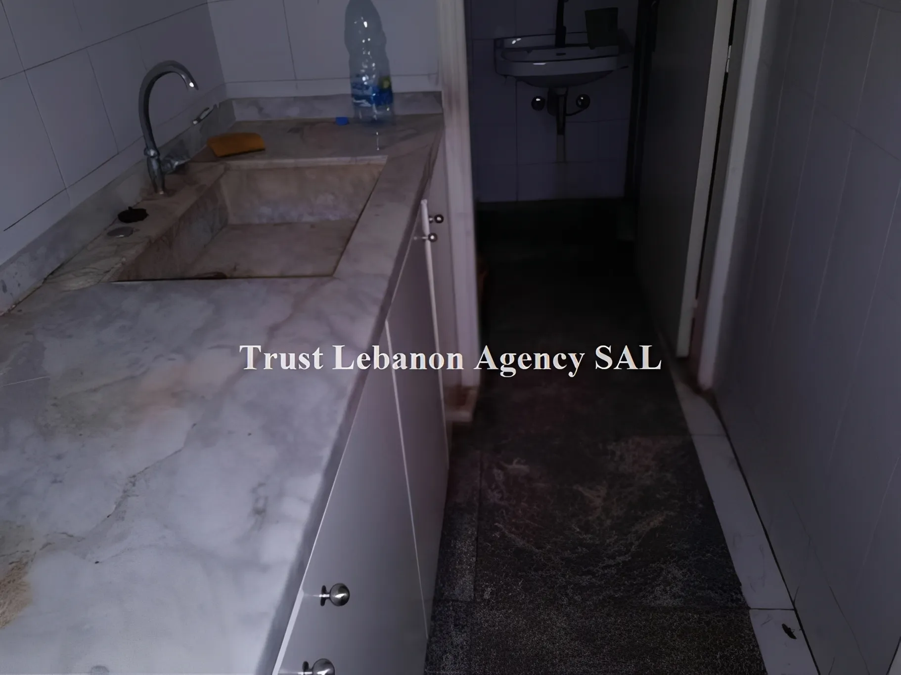 Office For Rent in Metn, Sin El Fil