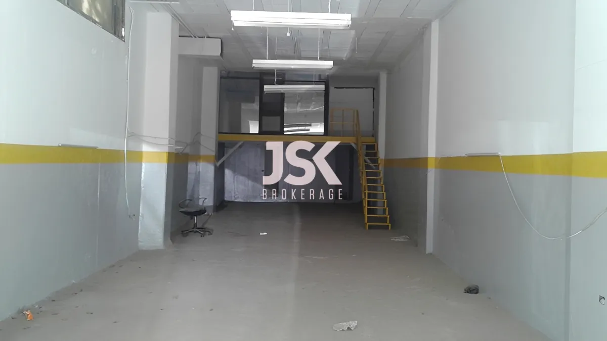 Shop for Sale in Roumieh