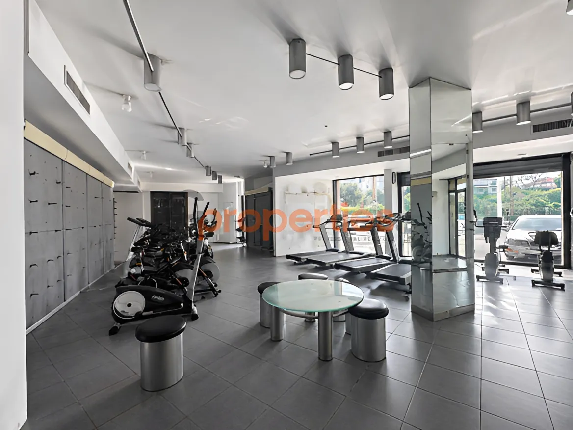 Showroom for Rent in Baabda