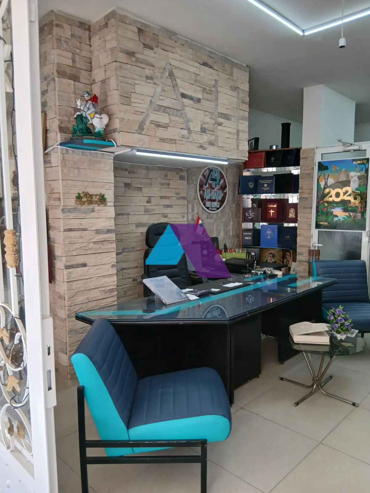 Shop for sale in Bauchrieh, Lebanon