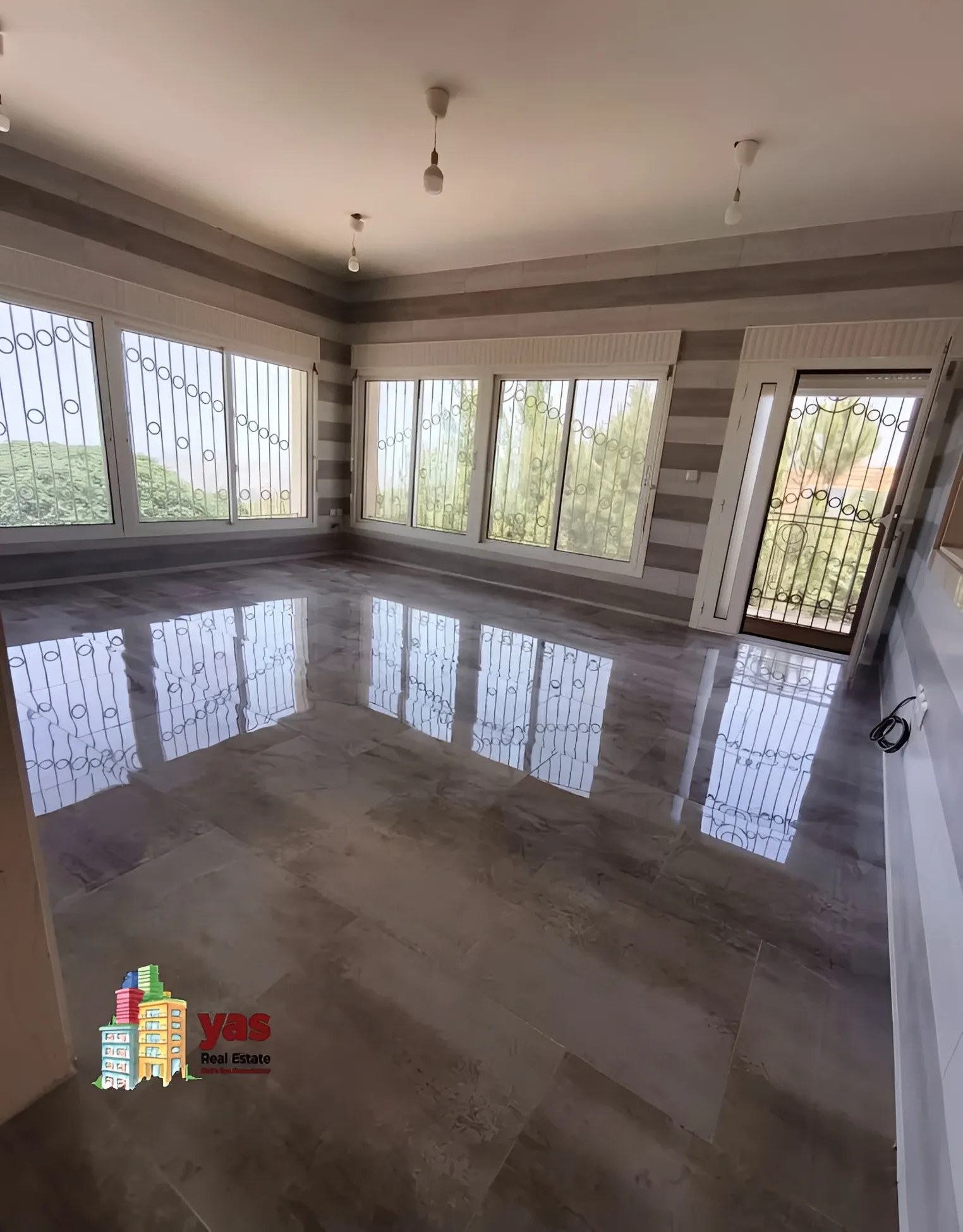 Villa for Sale in Aley